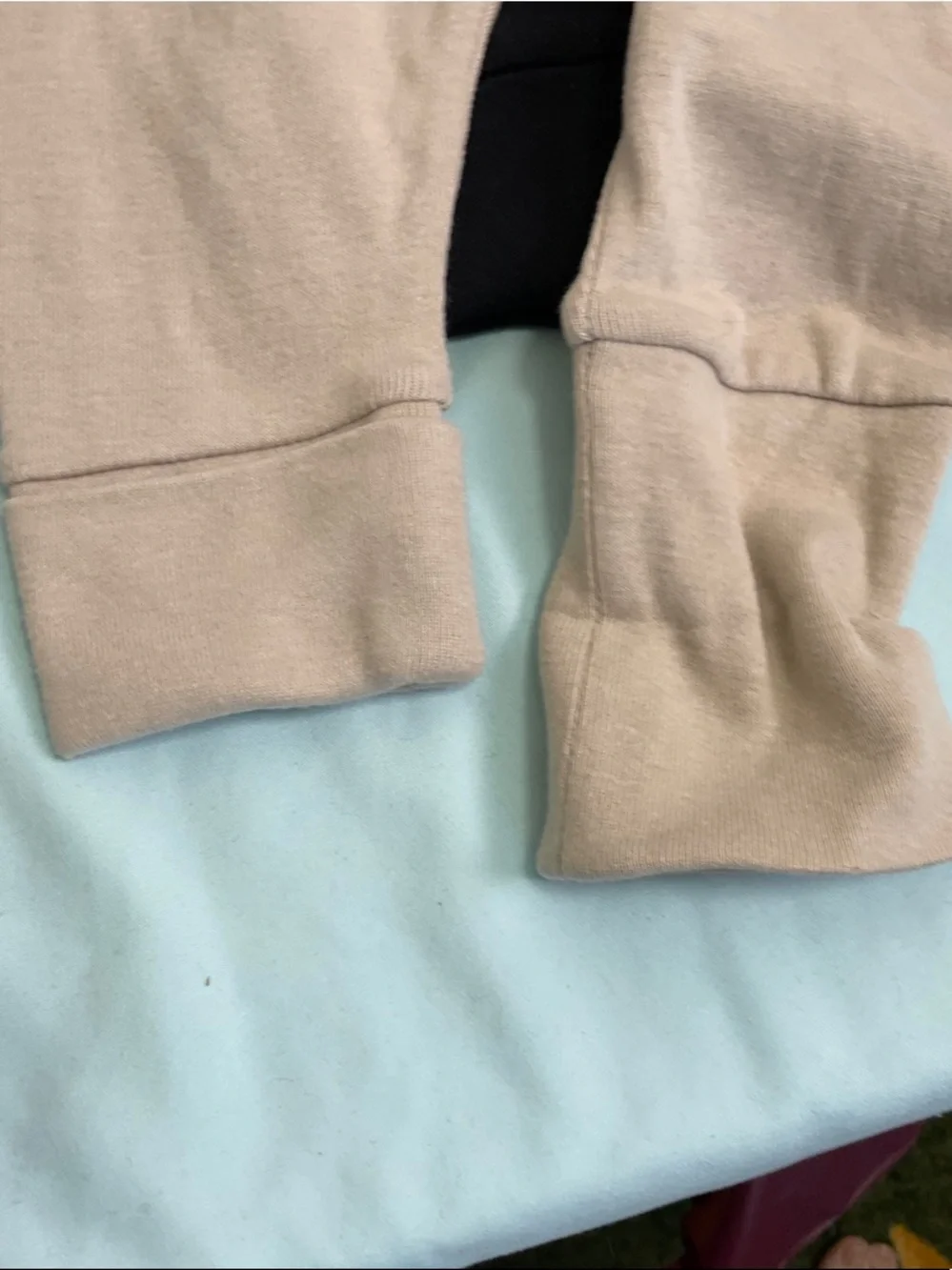 cloud island Two-Pack Joggers in Black & Beige